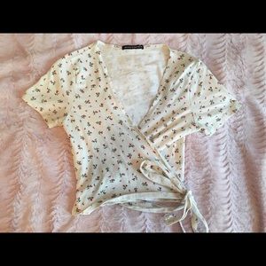 Brandy Melville White Floral Crop Top